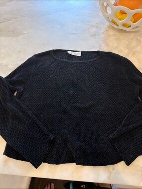525 Black Women's Crewneck Sweater- velor
